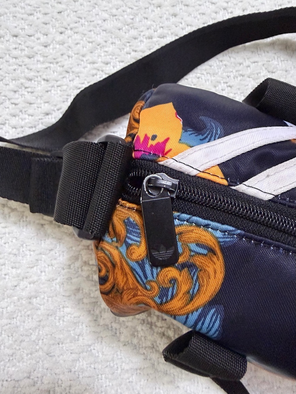 Adidas HER Studio London Mini Duffle Bag Women’s Rare - Picture 6 of 13